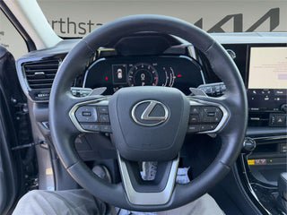 Used 2023 Lexus NX 250 FWD image 15