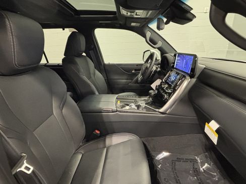 New 2026 Lexus LX 600 4WD w/ Luxury Package image 42