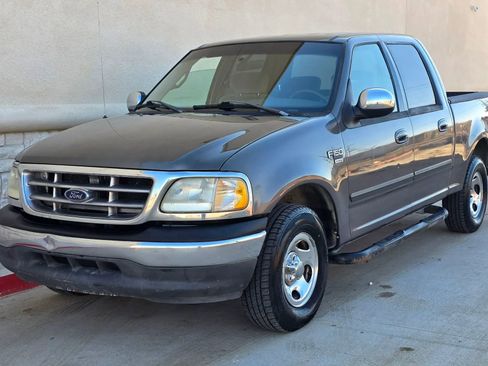 Used 2002 Ford F150 Lariat image 7