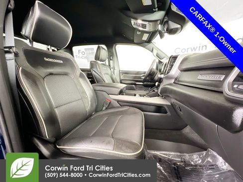 Used 2023 RAM 1500 Laramie AWD/4WD image 16