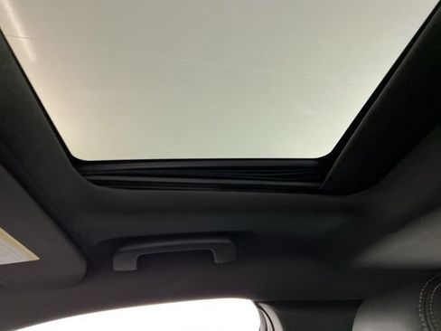 Used 2013 Ford Taurus SEL FWD image 22