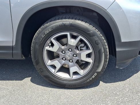 Certified 2023 Honda Passport TrailSport image 9