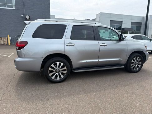 Used 2018 Toyota Sequoia Limited AWD/4WD image 33