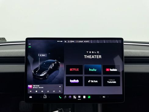 Used 2025 Tesla Model 3 Long Range AWD/4WD image 6