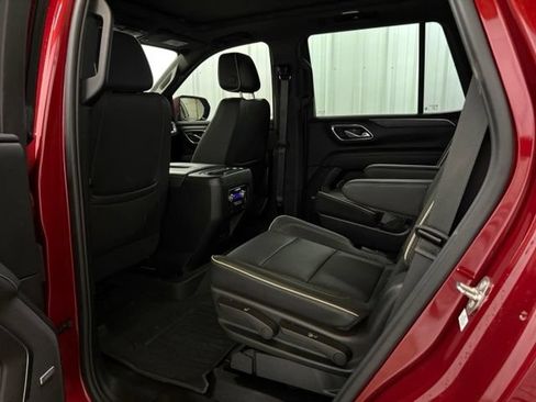 Used 2023 GMC Yukon SLT w/ SLT Premium Package AWD/4WD image 26