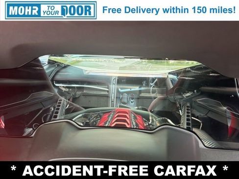 Used 2020 Chevrolet Corvette Stingray Coupe w/ Z51 Performance Package RWD image 31