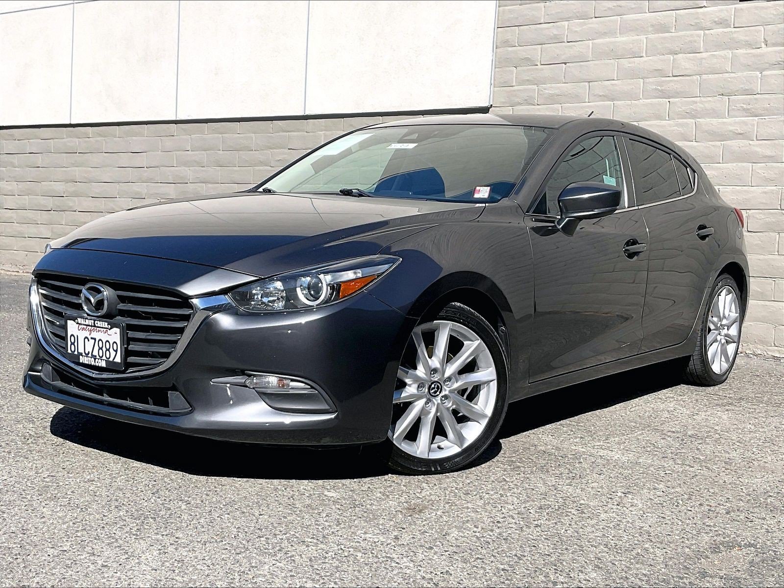 Used 2017 MAZDA MAZDA3 Touring FWD image 12