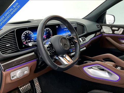 Used 2024 Mercedes-Benz GLS 63 AMG 4MATIC image 17