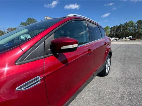 Used 2014 Ford Escape Titanium image 15