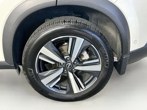 Used 2023 Nissan Rogue SL w/ SL Premium Package AWD/4WD image 11