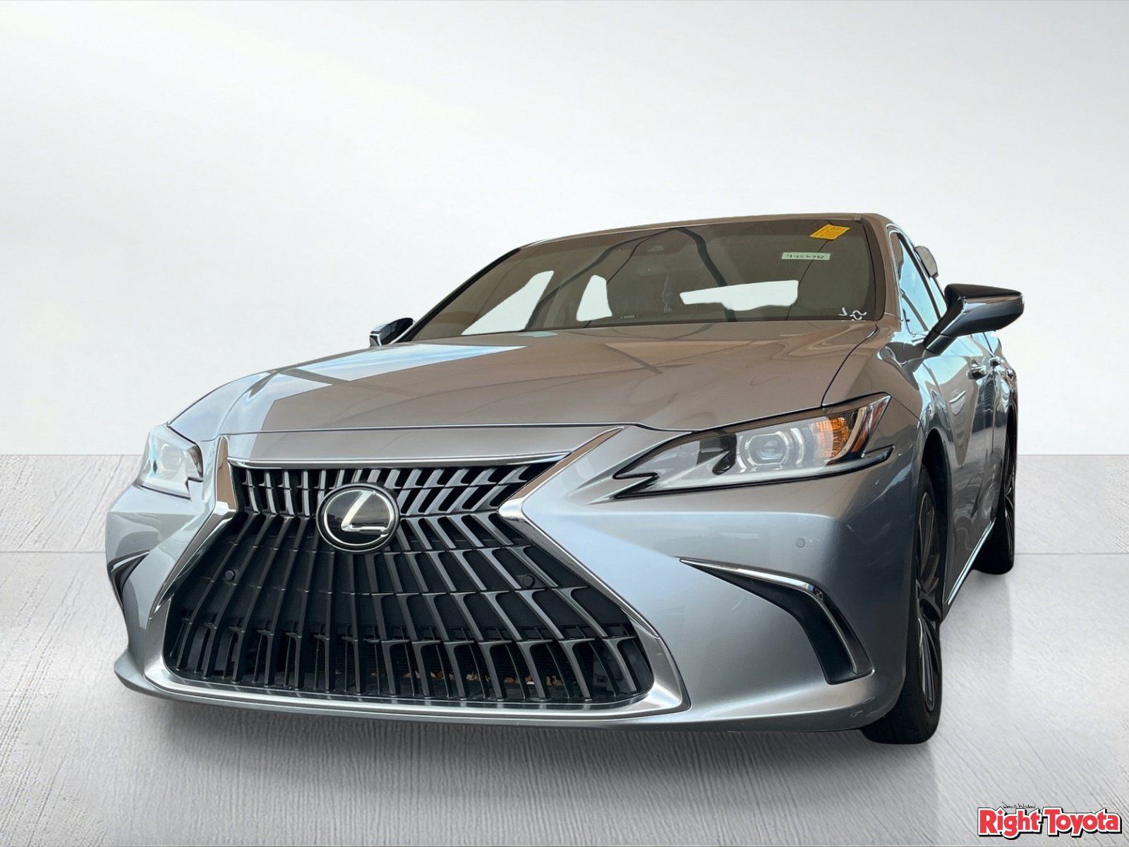 Used 2023 Lexus ES 350 w/ Premium Package FWD image 2