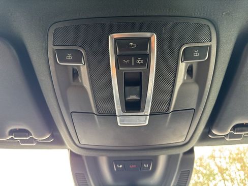 Used 2018 Mercedes-Benz GLE 350 image 23