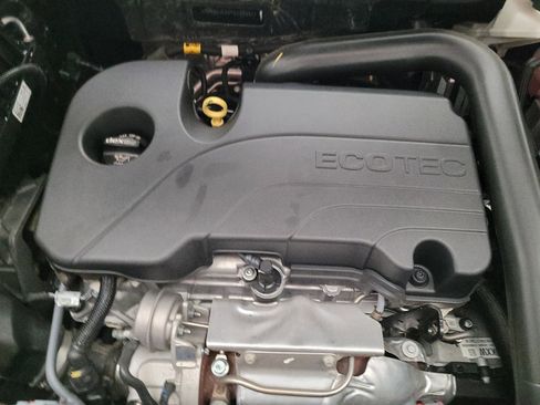 Used 2023 Chevrolet Equinox LT w/ LPO, Floor Liner Package FWD image 30