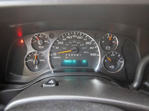 Used 2017 Chevrolet Express 3500 LT w/ LT Preferred Equipment Group image 24