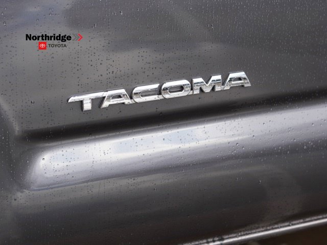 Used 2015 Toyota Tacoma 2WD Double Cab w/ SR5 Package image 9
