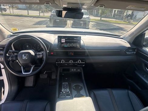 Used 2023 Honda Pilot EX-L image 16