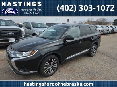 Used 2019 Mitsubishi Outlander ES