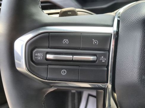 New 2025 GMC Acadia Elevation image 35