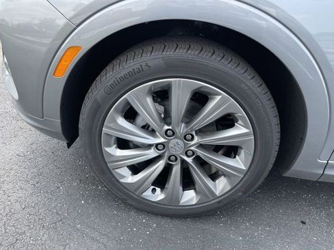 New 2025 Buick Envista Avenir image 10
