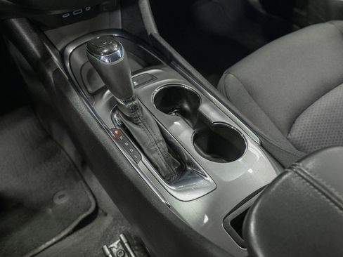 Used 2019 Chevrolet Malibu LT FWD image 25