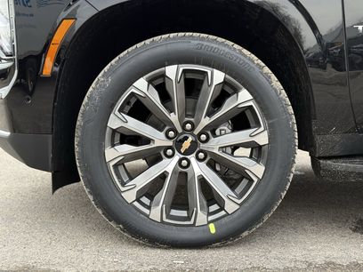 New 2026 Chevrolet Tahoe High Country w/ Sun And Tow Package