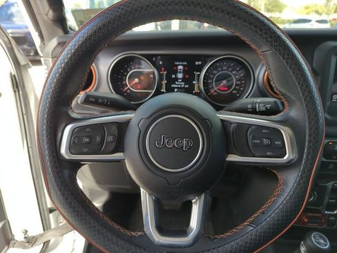 Used 2021 Jeep Gladiator Mojave image 38