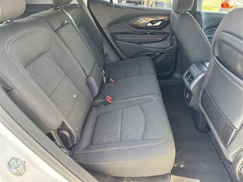 Used 2021 GMC Terrain SLE w/ Elevation Edition image 15