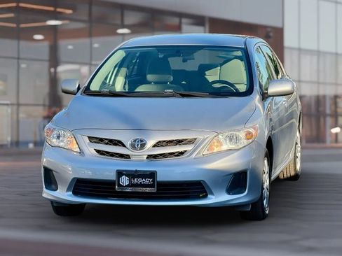 Used 2013 Toyota Corolla LE Special Edition image 20