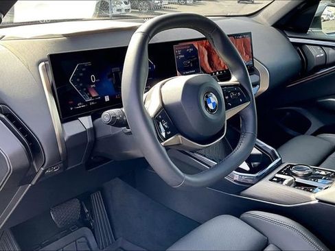Used 2025 BMW X3 xDrive30i w/ Premium Package image 13