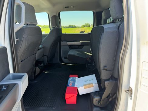 Used 2025 Ford F550 4x4 Crew Cab image 23