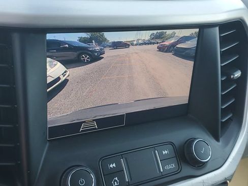 Certified 2023 GMC Acadia SLE w/ Driver Convenience Package AWD/4WD image 26