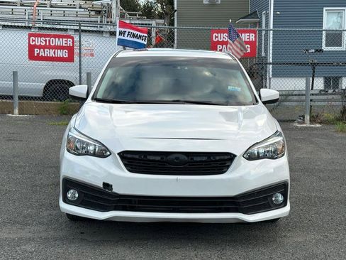 Used 2022 Subaru Impreza 2.0i Premium AWD/4WD image 2