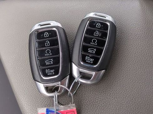 Certified 2022 Hyundai Elantra SEL FWD image 25