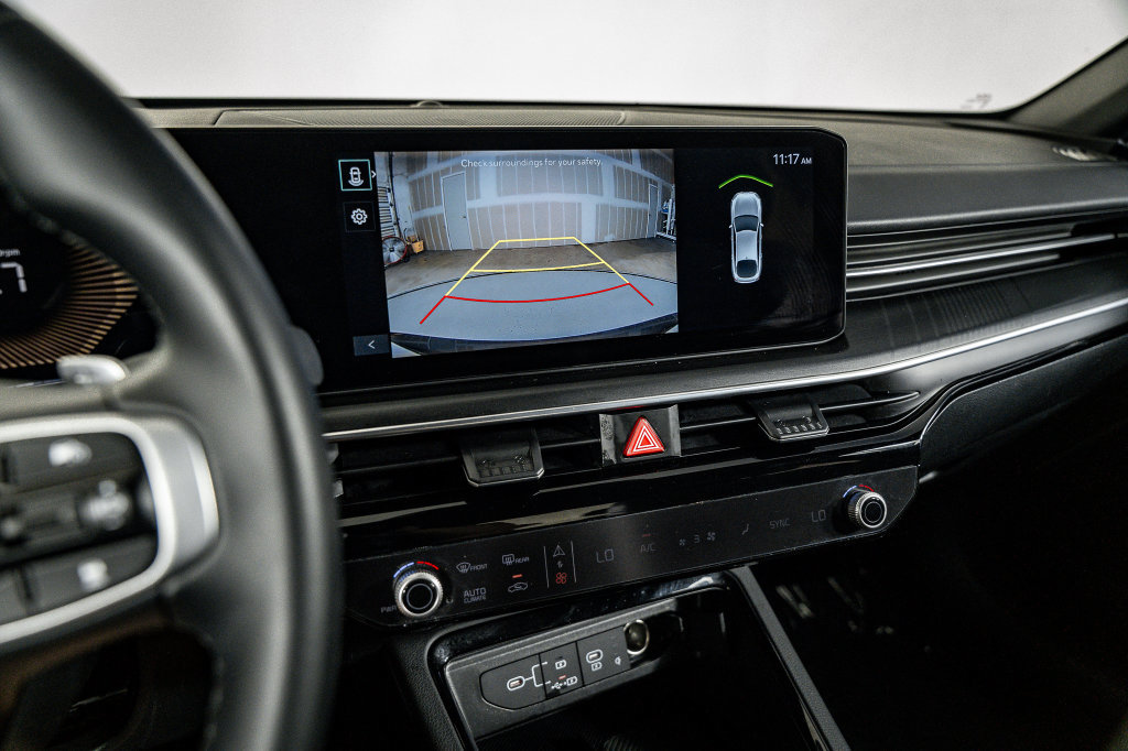 Used 2025 Kia K5 GT FWD image 36