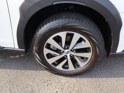 Certified 2024 Subaru Outback Premium AWD/4WD image 38