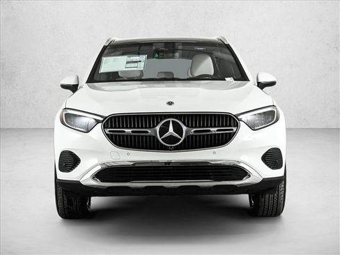 New 2026 Mercedes-Benz GLC 300 4MATIC image 2