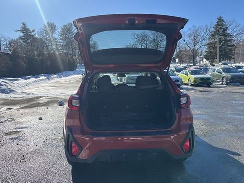 Used 2024 Subaru Crosstrek 2.0i Premium image 11