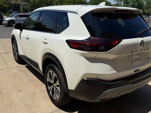 Used 2021 Nissan Rogue SV AWD/4WD image 5