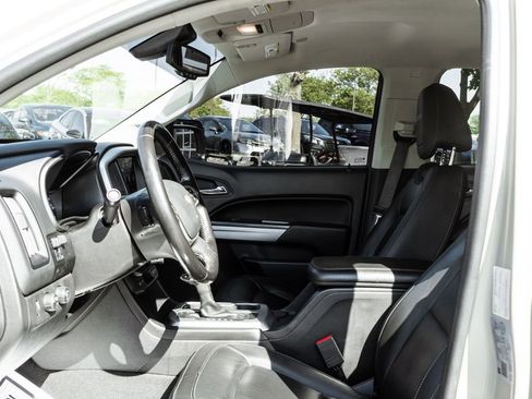 Used 2021 Chevrolet Colorado ZR2 w/ ZR2 Dusk Special Edition AWD/4WD image 23
