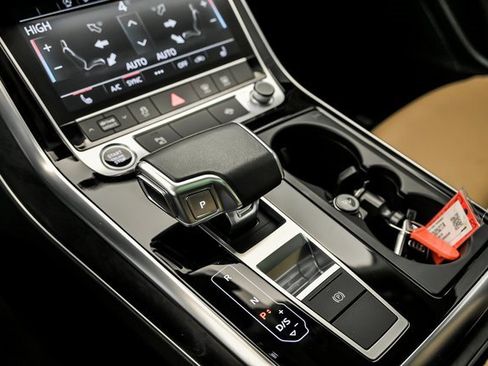 Used 2023 Audi Q8 Premium w/ Convenience Package image 25