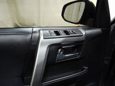 Used 2022 Toyota 4Runner SR5 Premium image 21