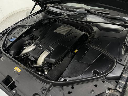 Used 2015 Mercedes-Benz S 550 4MATIC Sedan image 29