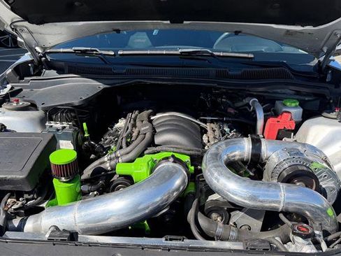 Used 2016 Chevrolet SS image 17