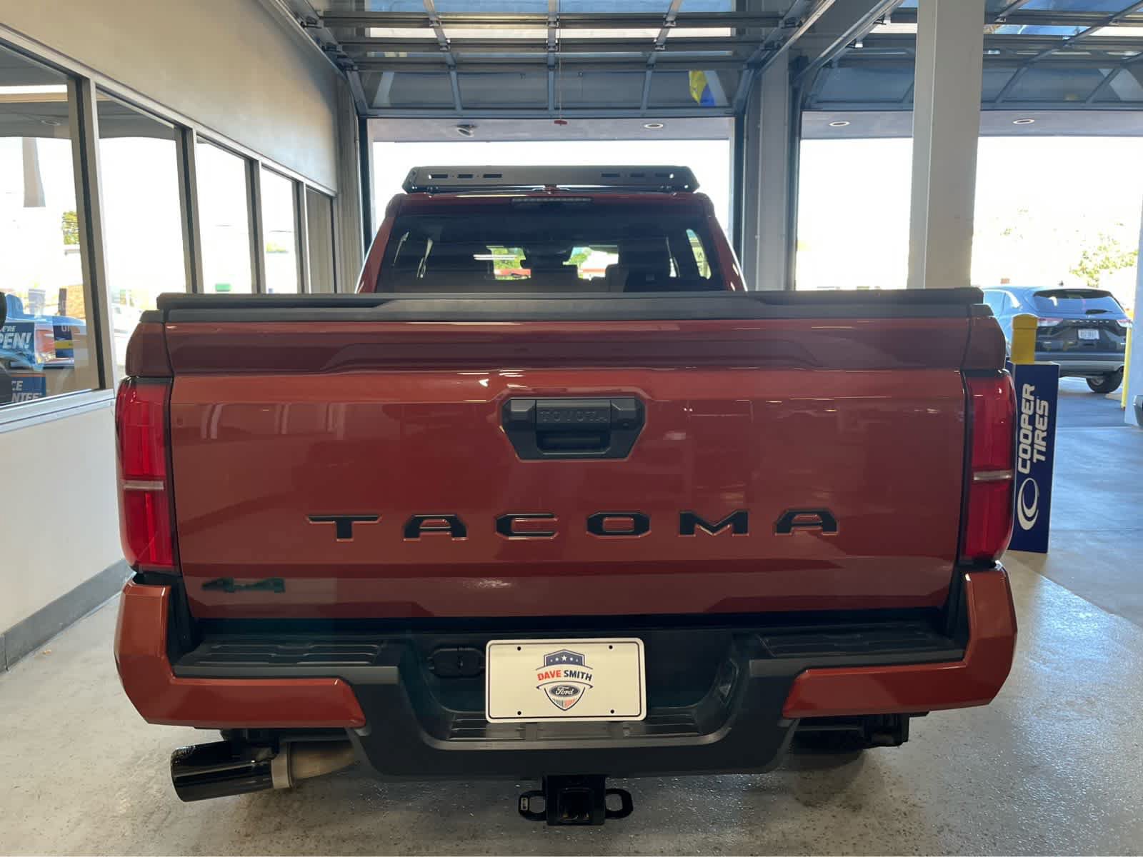 Used 2025 Toyota Tacoma TRD Off-Road AWD/4WD image 10