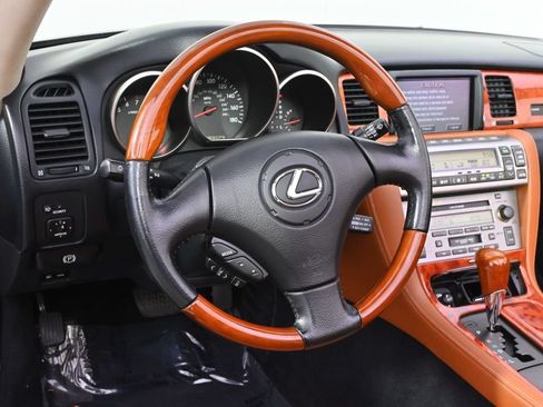 Used 2003 Lexus SC 430 Convertible RWD image 15
