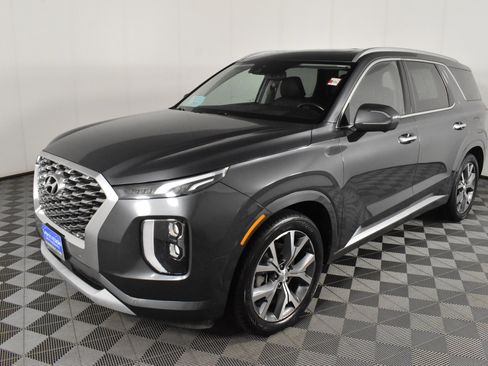 Used 2022 Hyundai Palisade Limited image 10