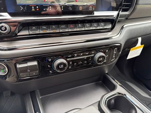 New 2026 Chevrolet Silverado 1500 ZR2 AWD/4WD image 28
