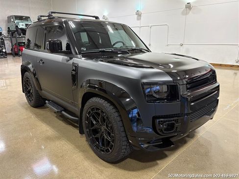 Used 2023 Land Rover Defender 90 V8 AWD/4WD image 12