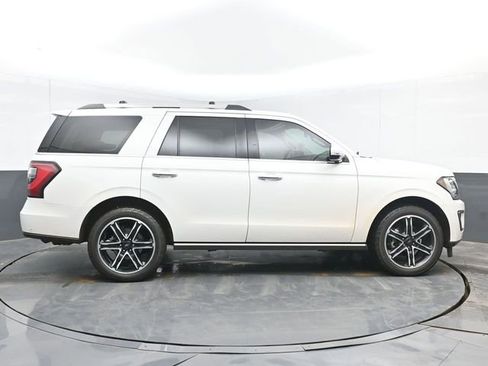 Used 2020 Ford Expedition Limited w/ Special Edition Package AWD/4WD image 15