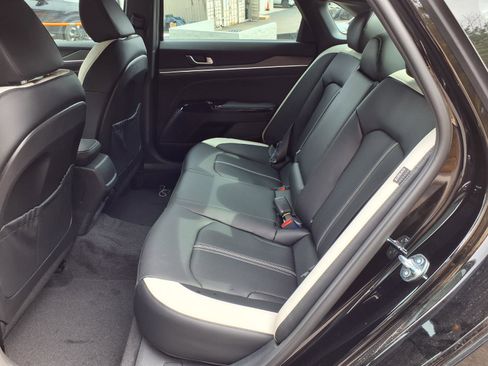 New 2026 Kia K5 GT-Line image 4